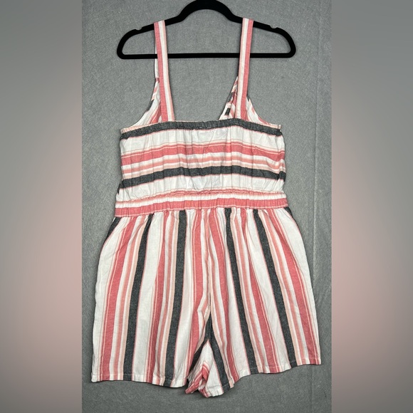NWT Loft Beach Striped Tie Cut-Out Women’s One Piece Romper Size Large - Picture 2 of 6